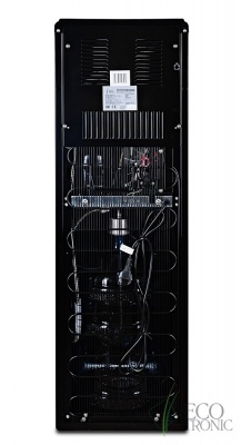 Кулер для воды Ecotronic P8-LX Black с нижней загрузкой бутыли
Артикул - 03815
Установка - Напольный
Установка бутыли - Нижняя
Тип охлаждения - компрессорное
Охлаждение -3 л/ч (5-10 C°) 
Мощность охлаждения - 90 Вт.
Нагрев - 5 л/ч (85-95 C°)
Мощность нагрева - 500 Вт.
Габариты (шгв) - 32х35х103.5 см
Вес - 18.72 кг. 
Гарантийный срок - 1 год
Страна производства - Китай Кулер для воды Ecotronic P8-LX Black с нижней загрузкой бутыли
