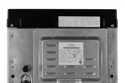 Кулер для воды Ecotronic C11-LXPM с нижней загрузкой бутыли
Артикул - 03813
Установка - Напольный
Установка бутыли - Нижняя
Тип охлаждения - компрессорное
Охлаждение -3 л/ч (5-10 C°) 
Мощность охлаждения - 120 Вт.
Нагрев - 5 л/ч (85-95 C°)
Мощность нагрева - 500 Вт.
Габариты (шгв) - 32х35х103 см
Вес - 19.19 кг. 
Гарантийный срок - 1 год
Страна производства - Китай Кулер для воды Ecotronic C11-LXPM с нижней загрузкой бутыли